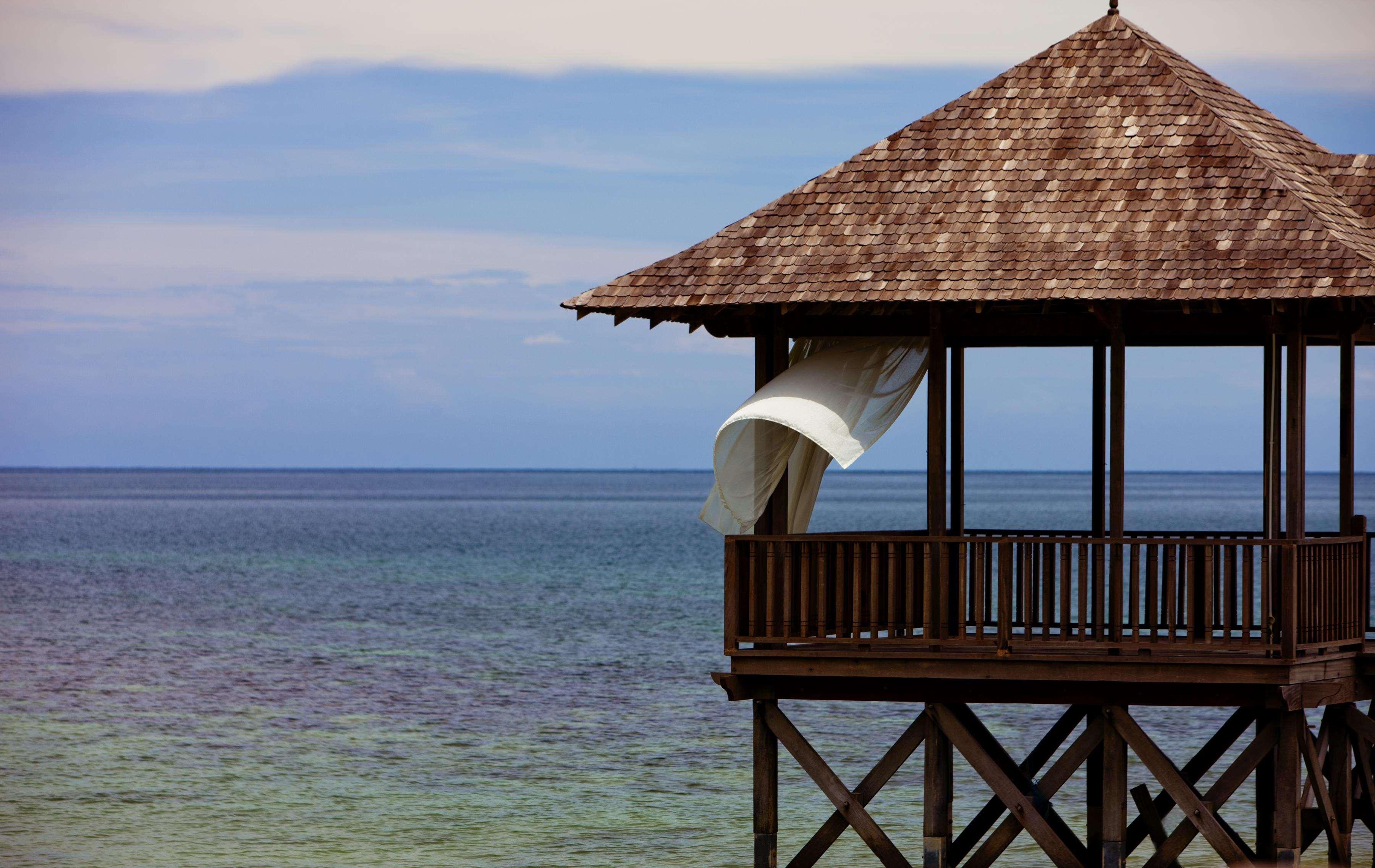 Bunga Raya Island Resort & Spa Gaya Island Esterno foto