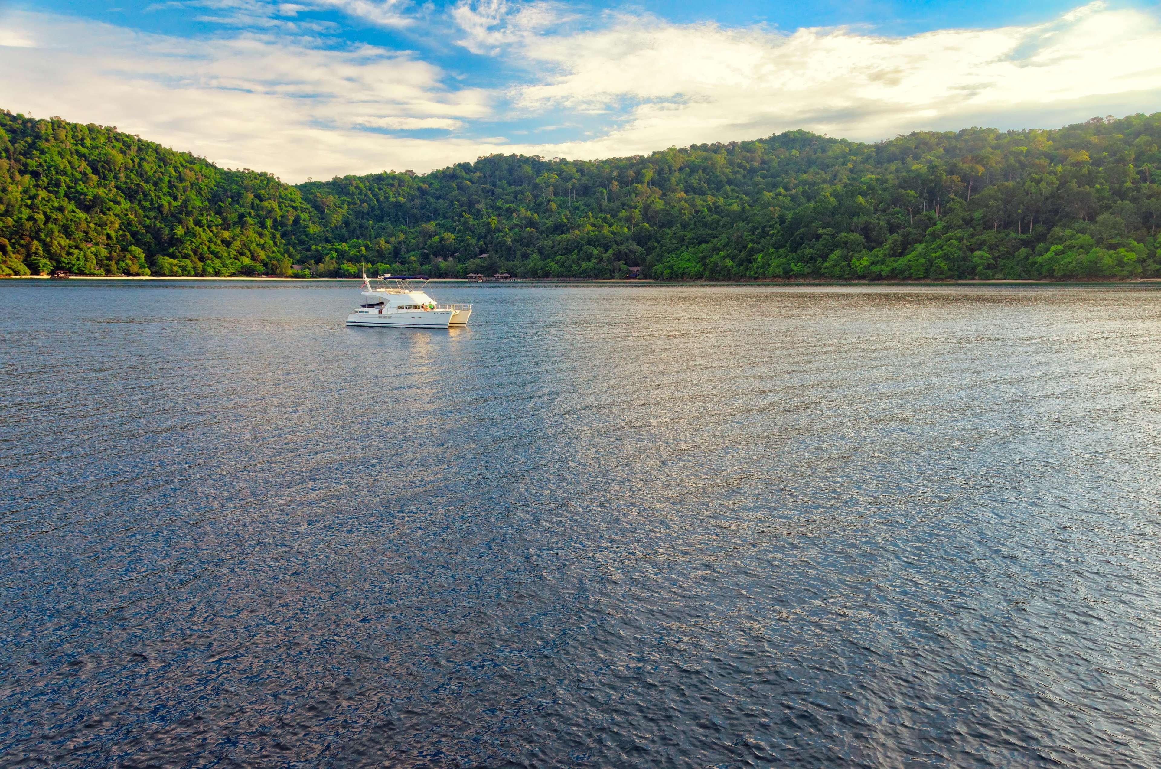 Bunga Raya Island Resort & Spa Gaya Island Esterno foto