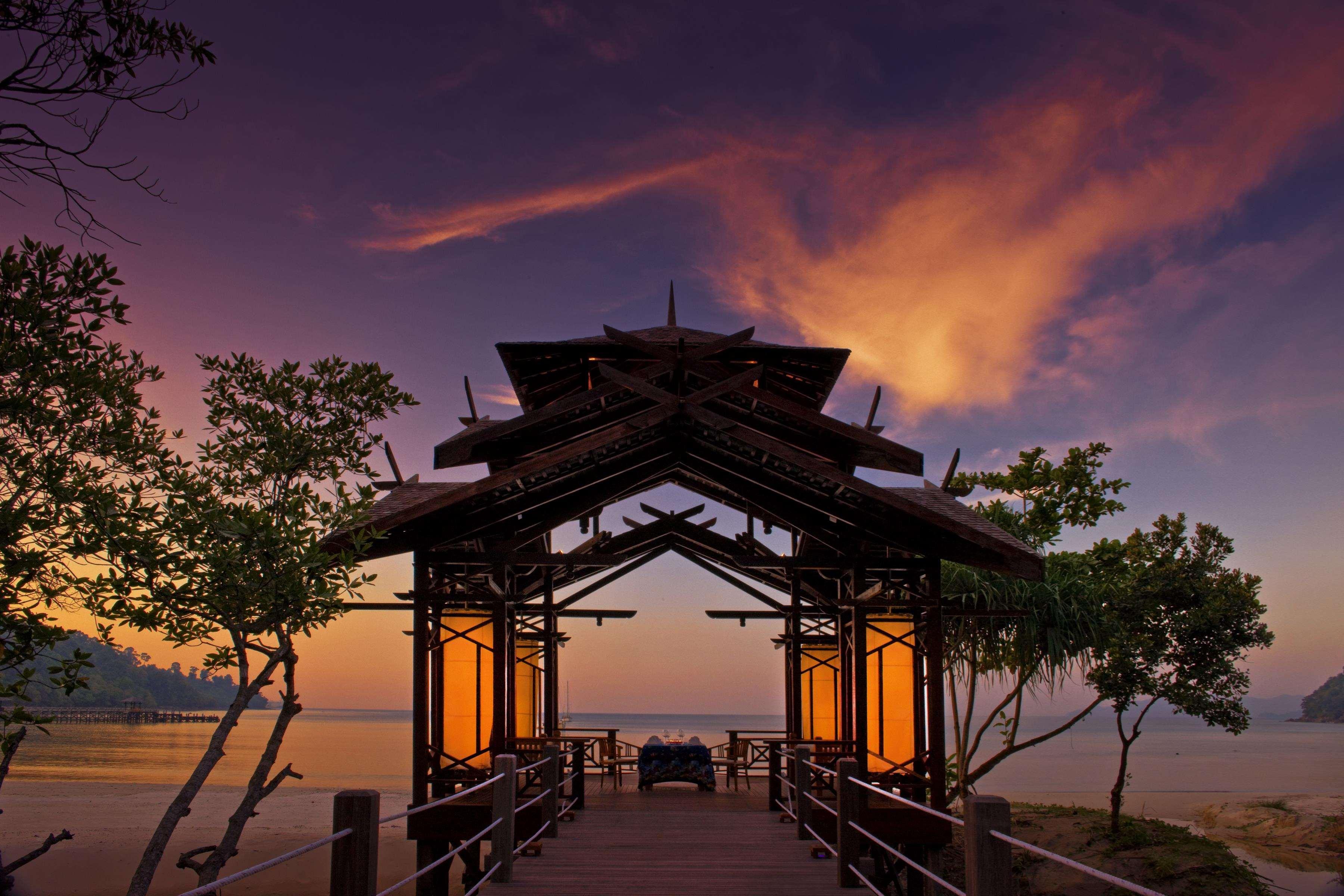 Bunga Raya Island Resort & Spa Gaya Island Esterno foto