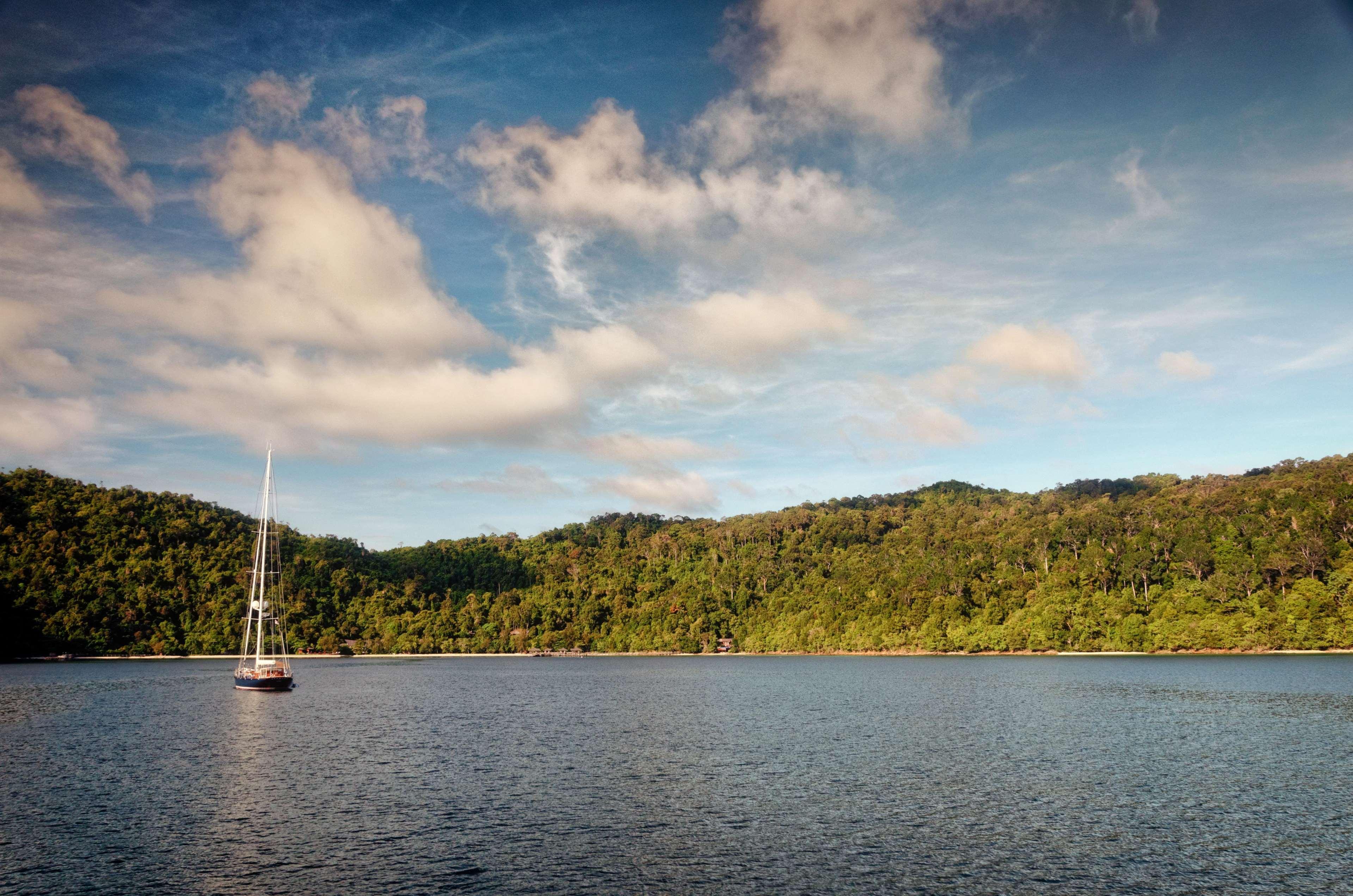 Bunga Raya Island Resort & Spa Gaya Island Esterno foto