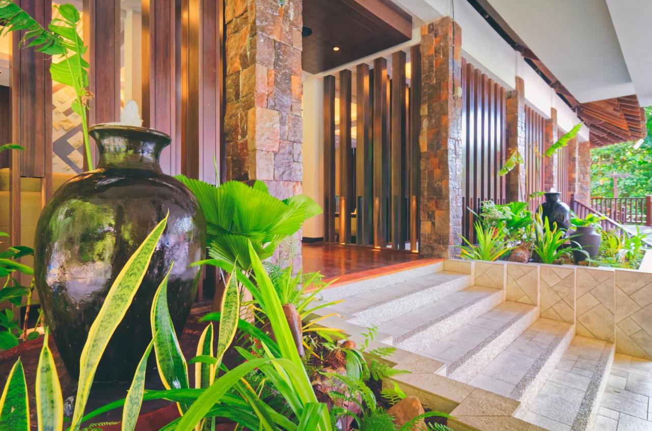 Bunga Raya Island Resort & Spa Gaya Island Esterno foto