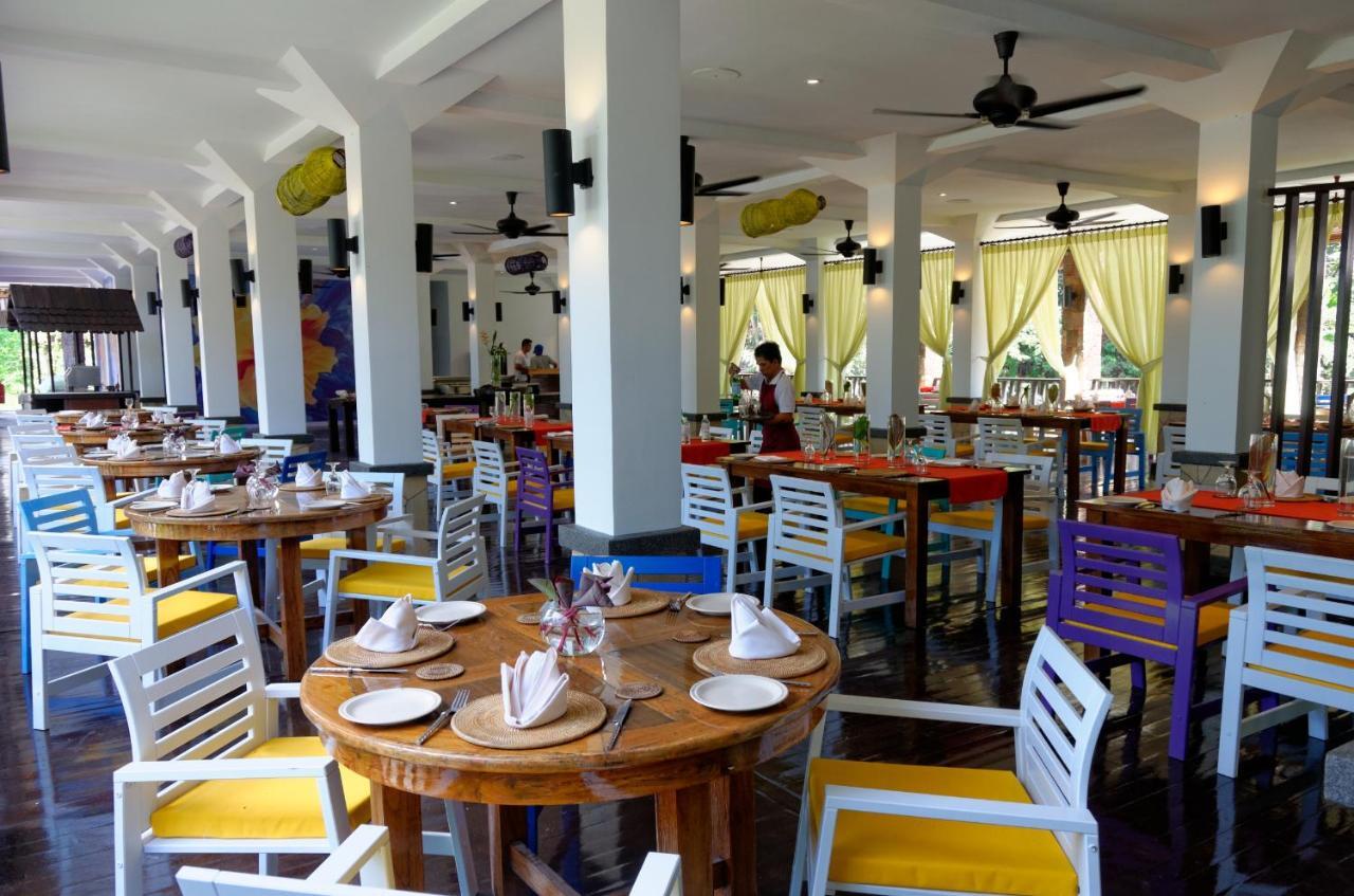 Bunga Raya Island Resort & Spa Gaya Island Esterno foto